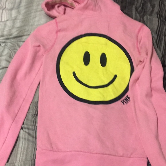 Pink sweater - Picture 2 of 3